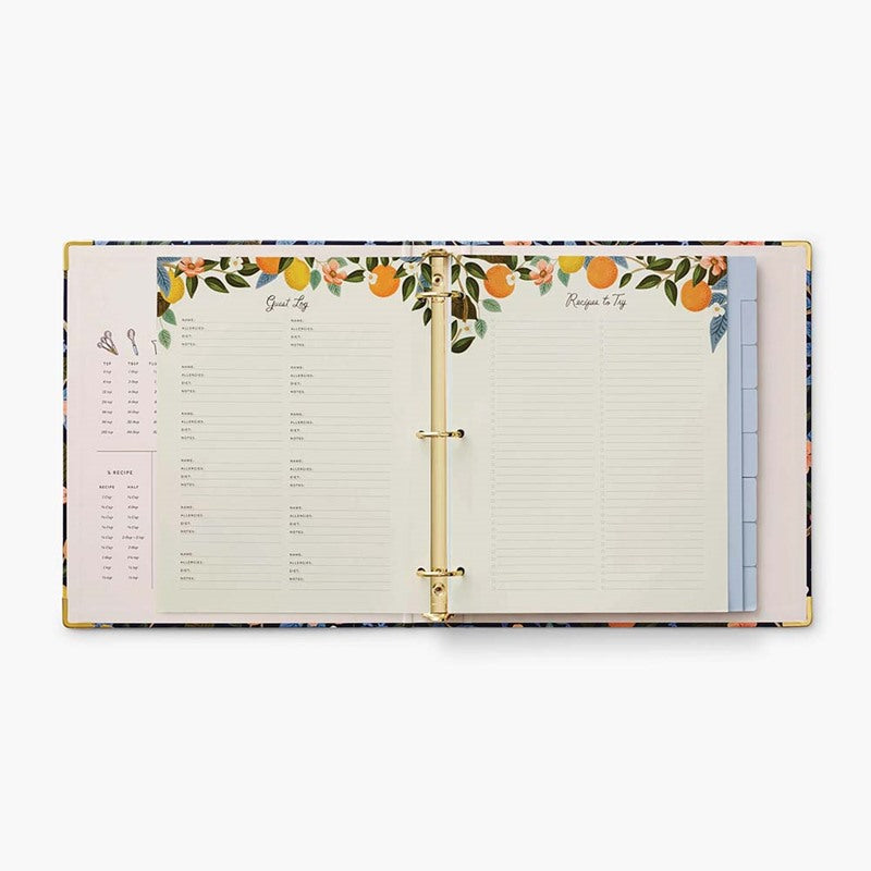 Recetario Citrus Grove de Rifle Paper Co. con tapa dura y ilustración floral, detalles dorados, y 15 separadores. Ideal para organizar recetas.