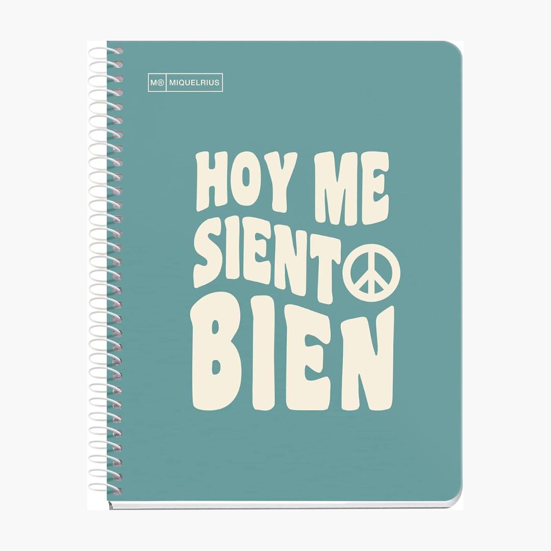 Cuaderno A5 con frases motivadoras, tapa dura, papel de alta calidad, diseño sostenible.