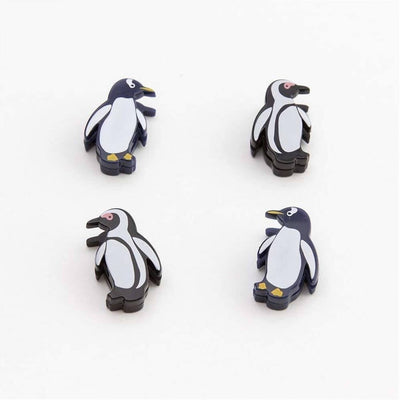 Set de 4 Clips Penguin con diseño de pingüino en plástico, ideales para oficina y papelería.